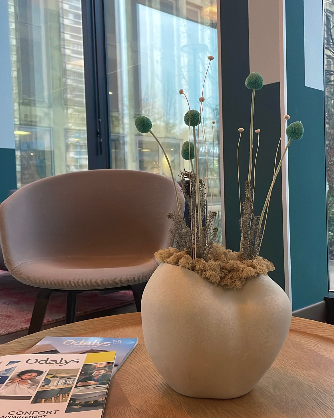 Composition florale projet Odalys Nantes turquoise Lichen&CO 1
