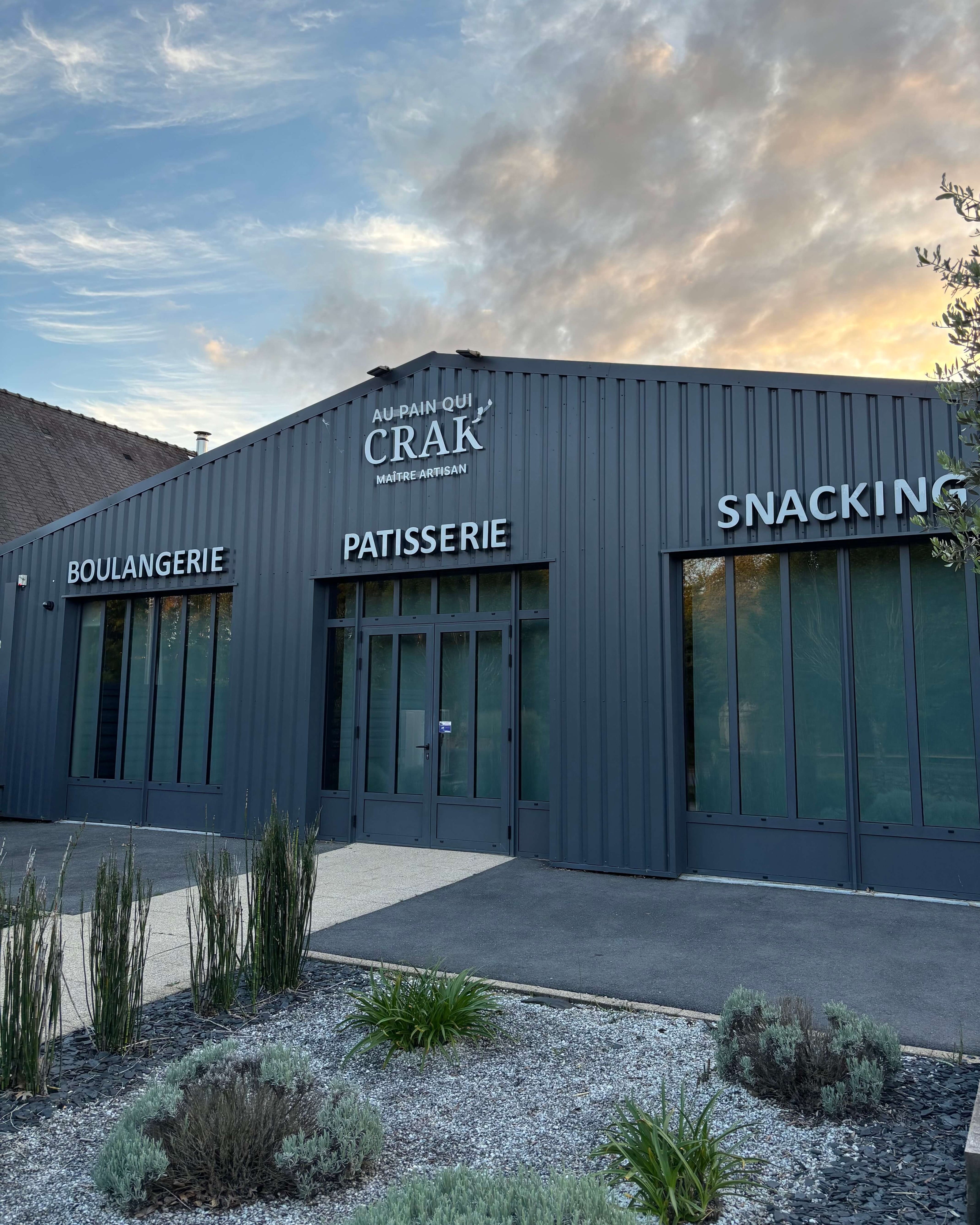 Projet logo végétal au pain qui crak' crach
